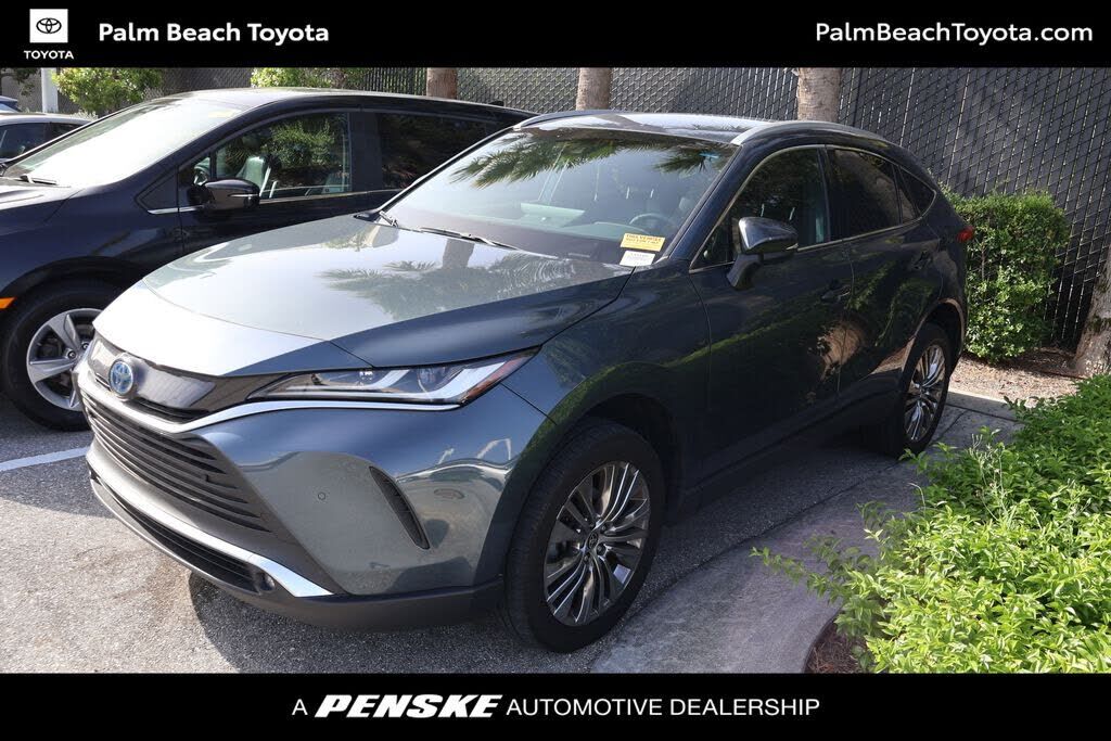 2023 TOYOTA Venza