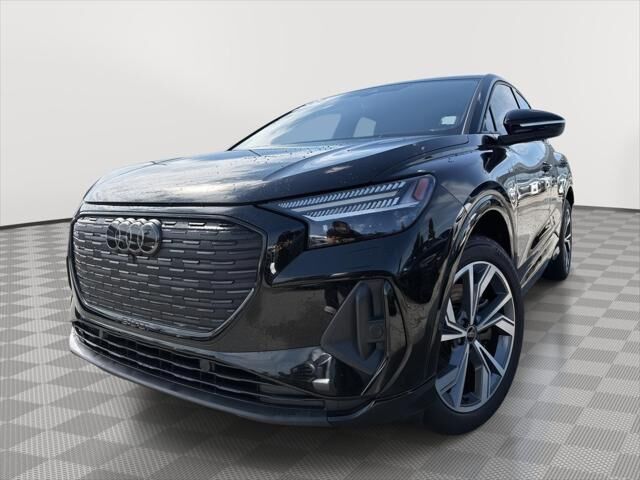 2023 AUDI Q4