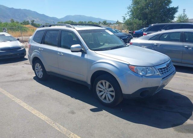 2012 SUBARU Forester