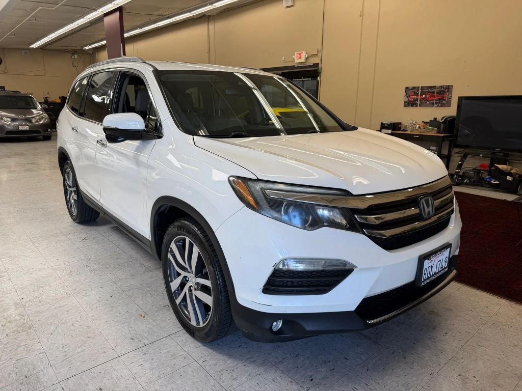2018 HONDA Pilot