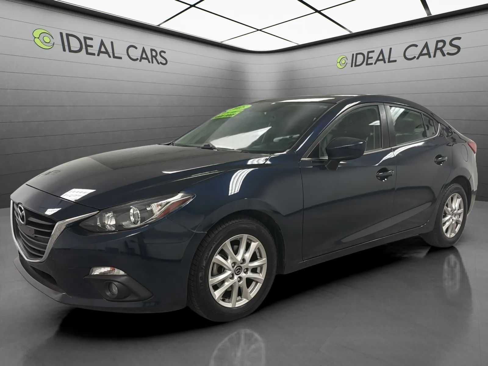 2015 MAZDA Mazda3