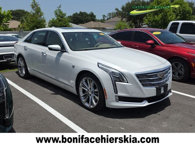 2017 CADILLAC CT6