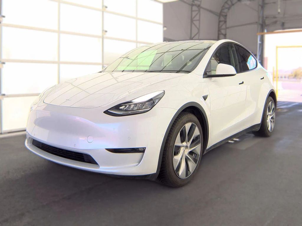 2021 TESLA Model Y