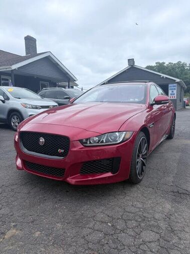 2018 JAGUAR XE