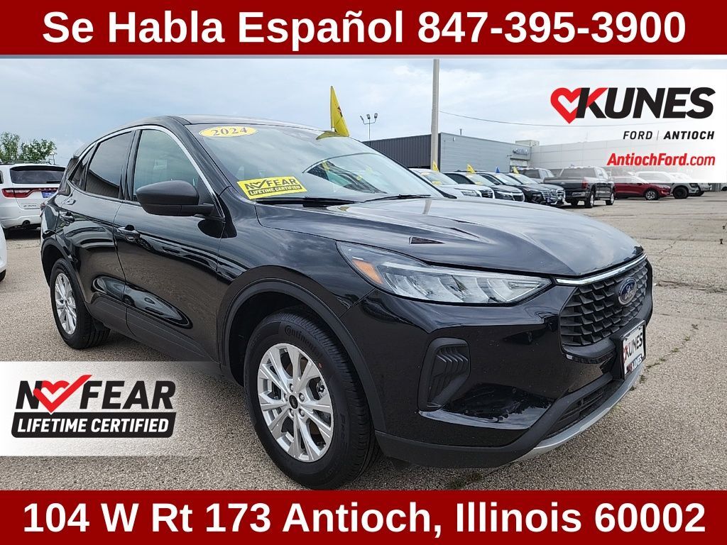 2024 FORD Escape