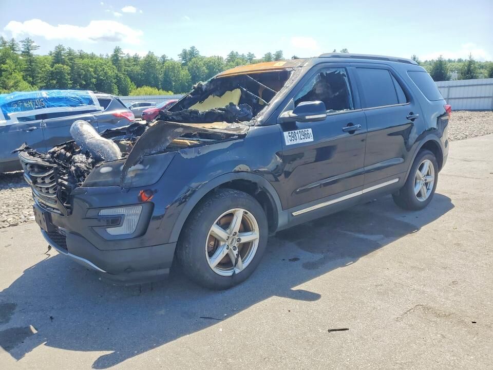 2017 FORD Explorer