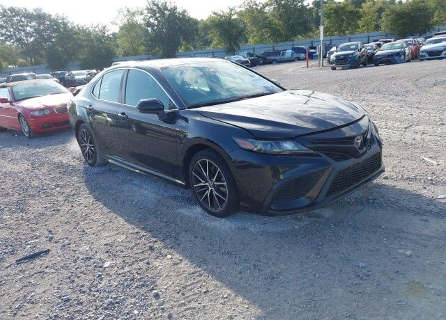2021 TOYOTA Camry