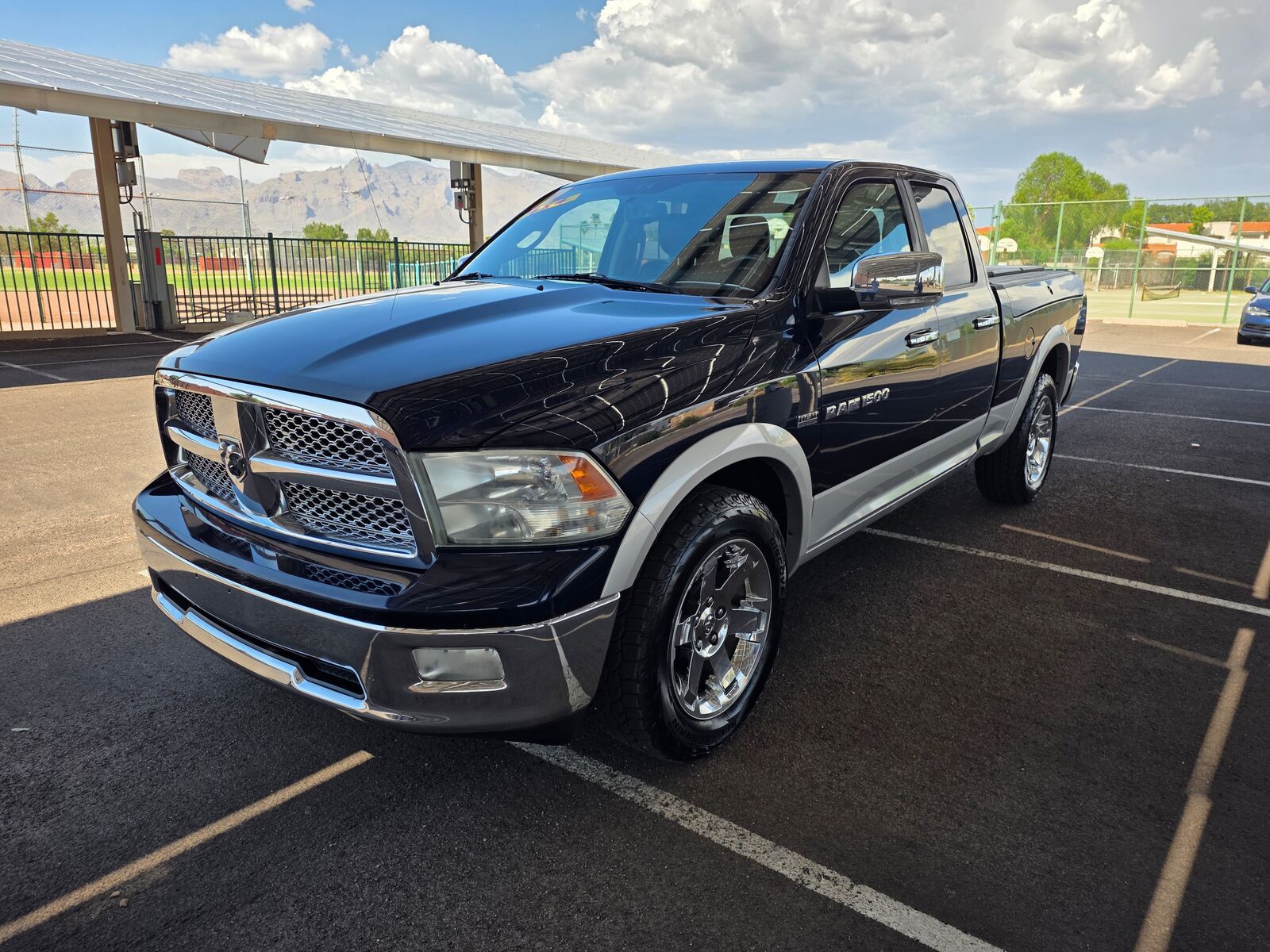2012 DODGE Ram