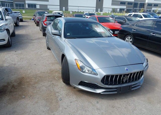 2017 MASERATI Quattroporte