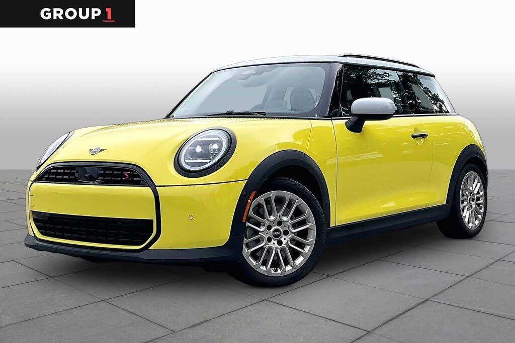 2025 MINI Hardtop