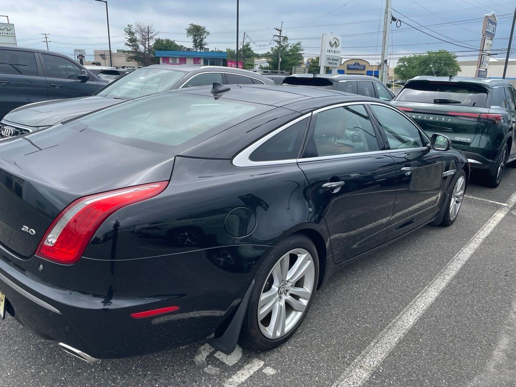 2014 JAGUAR XJ