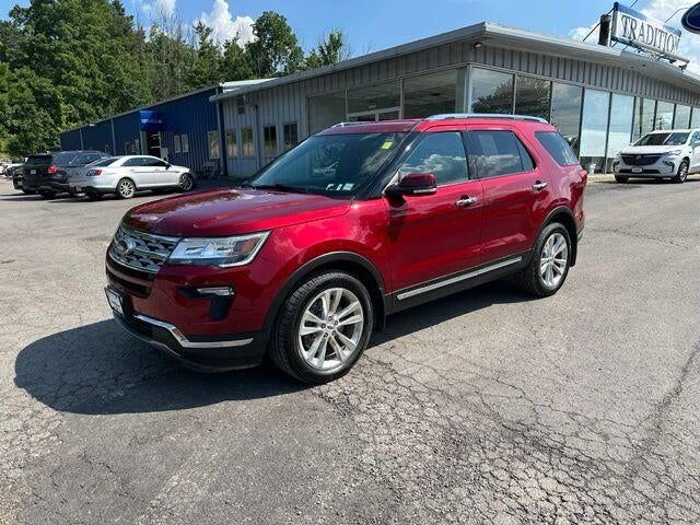 2018 FORD Explorer