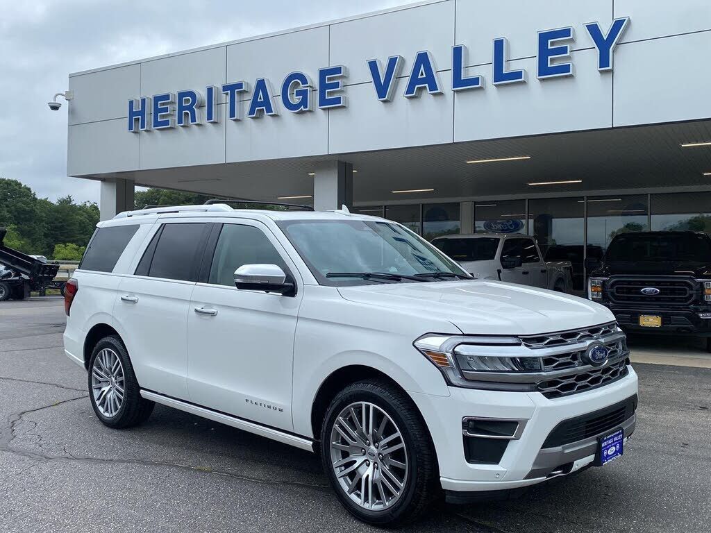 2022 FORD Expedition