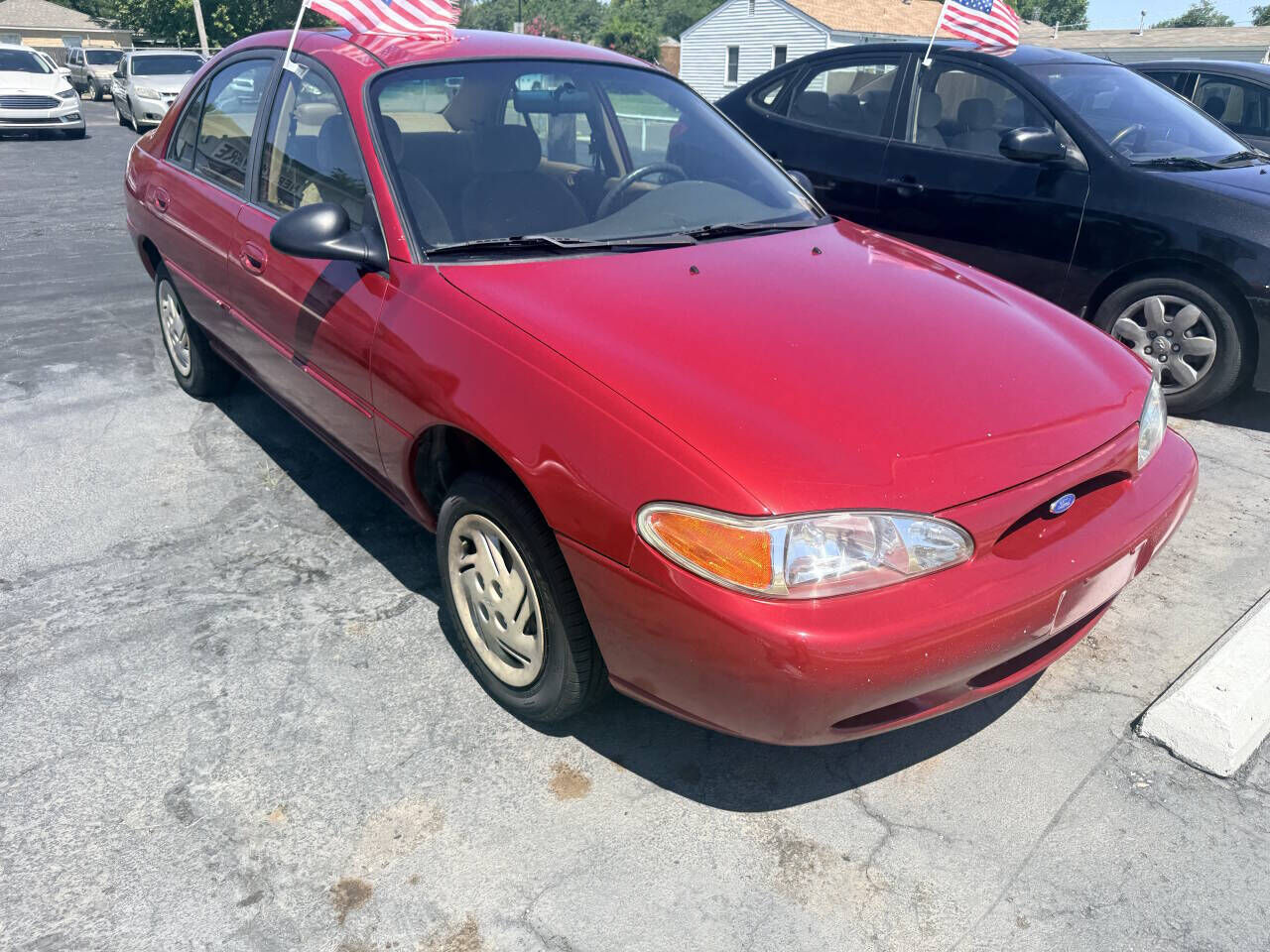 1997 FORD Escort