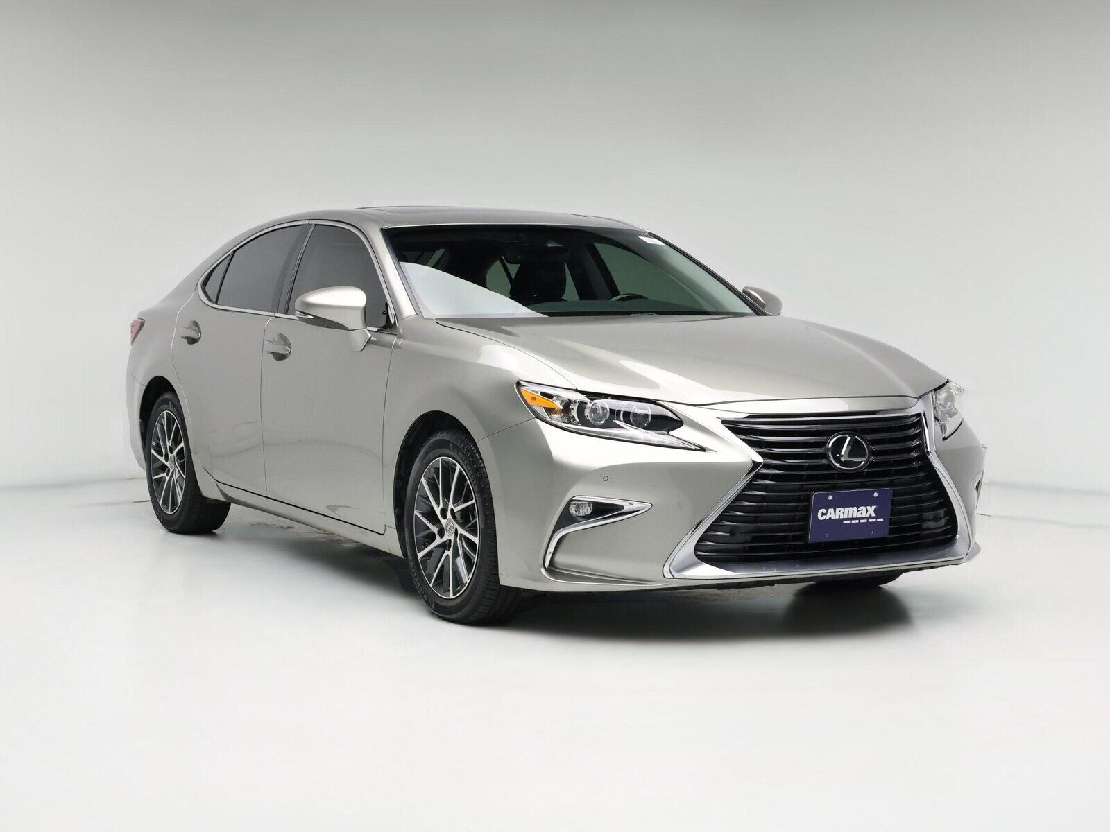 2018 LEXUS ES