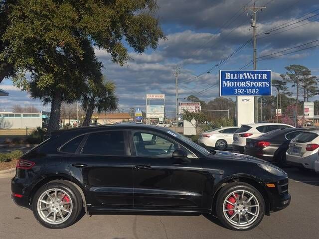 2015 PORSCHE Macan