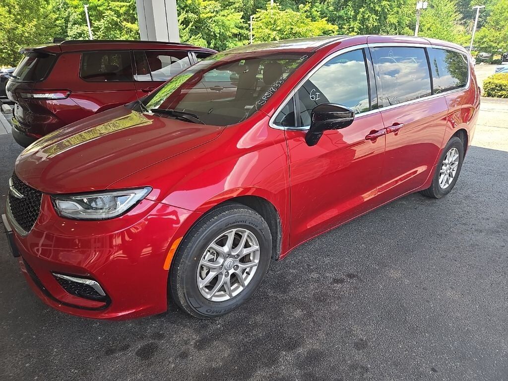 2025 CHRYSLER Pacifica