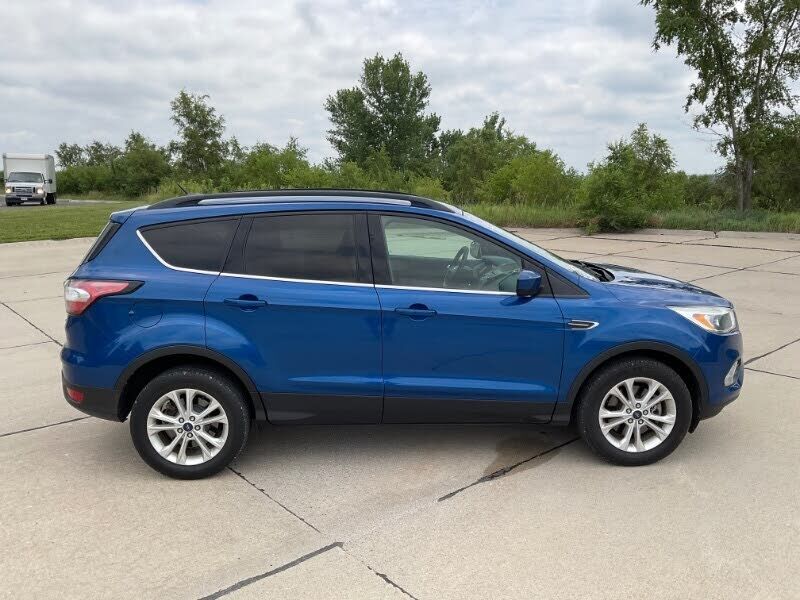 2018 FORD Escape