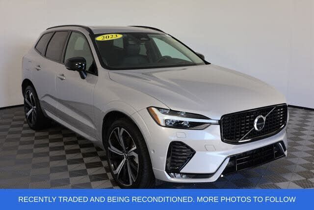 2023 VOLVO XC60