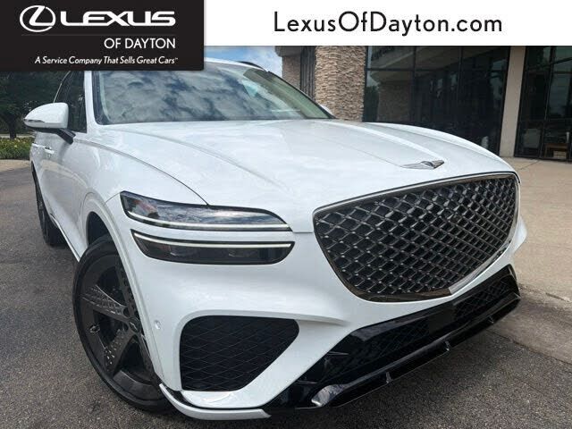 2025 GENESIS GV70
