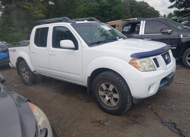 2011 NISSAN Frontier