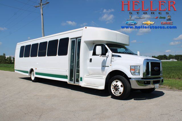 2021 FORD F-650