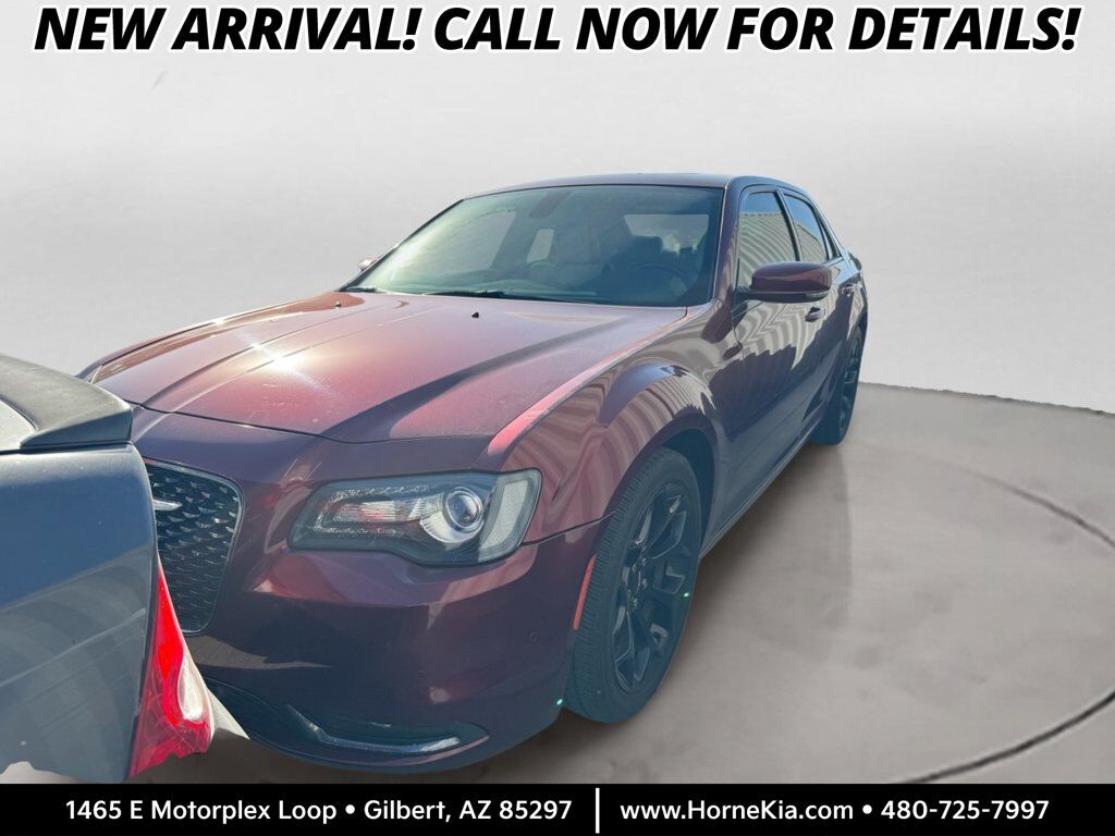 2020 CHRYSLER 300