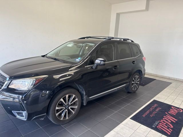 2017 SUBARU Forester