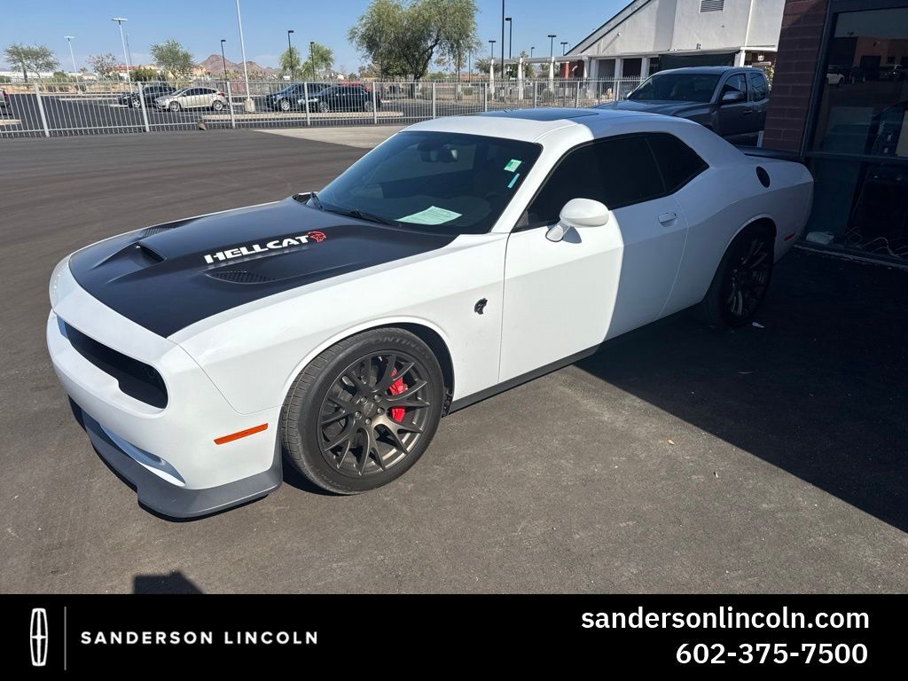 2016 DODGE Challenger