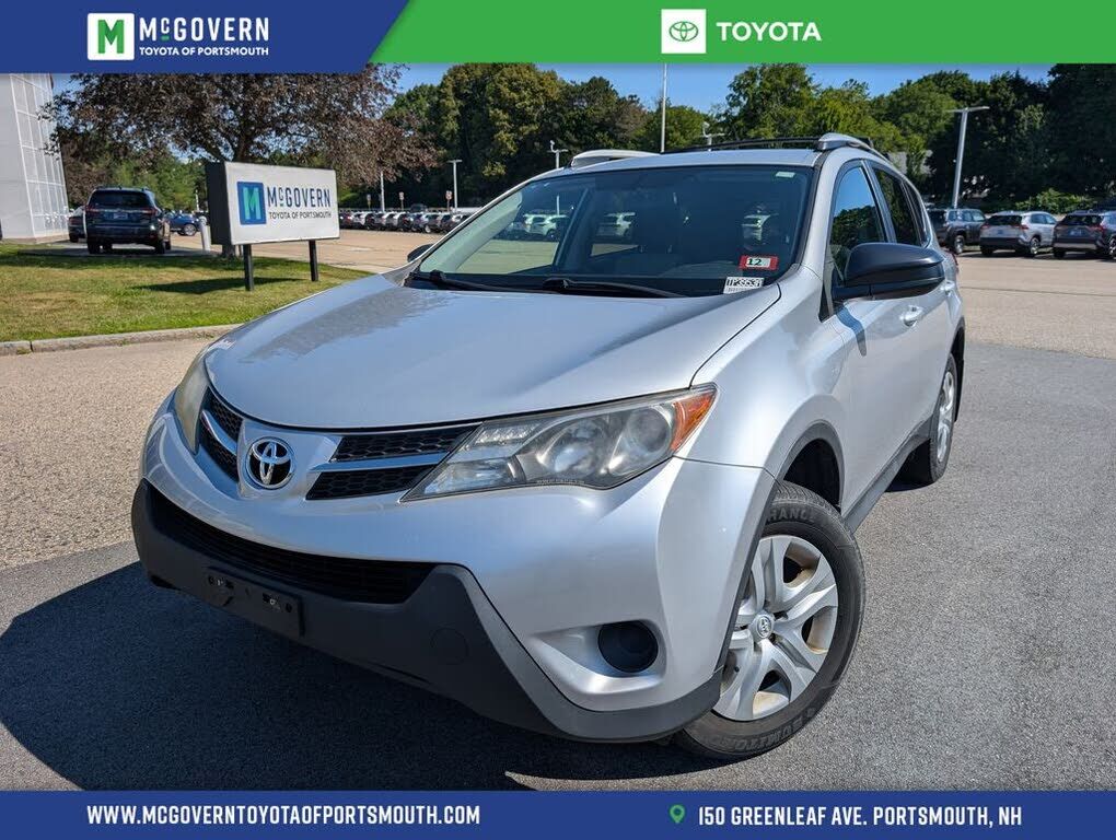 2015 TOYOTA RAV4