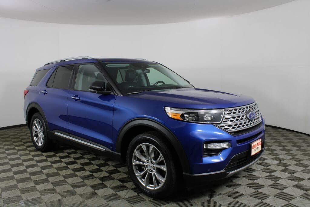 2022 FORD Explorer