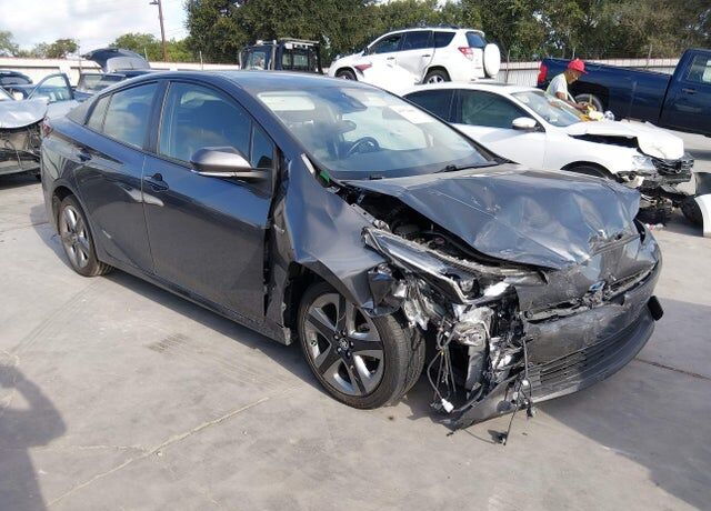 2022 TOYOTA PRIUS