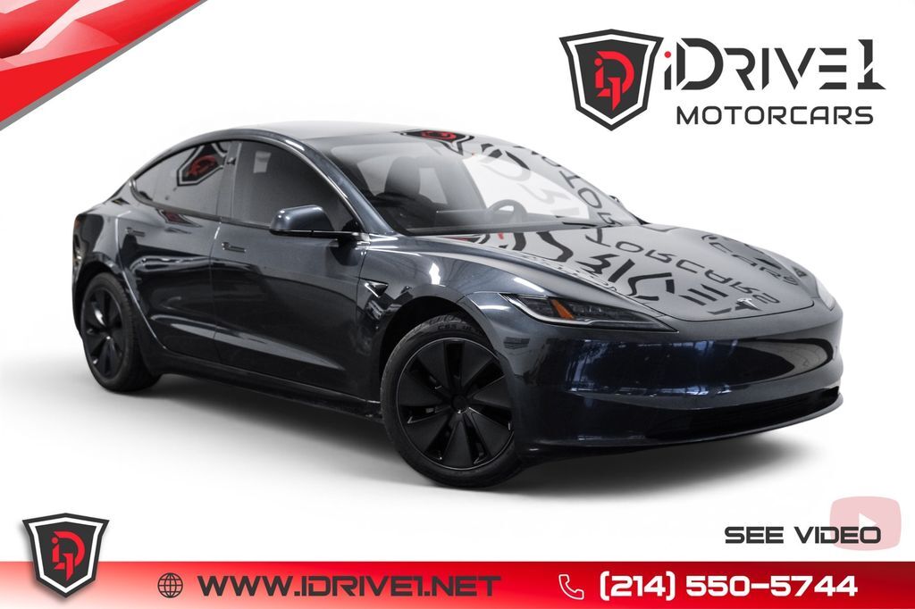 2025 TESLA Model 3