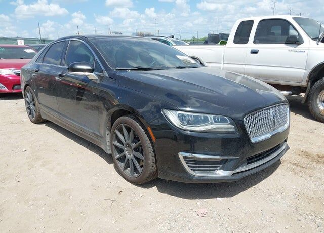 2017 LINCOLN MKZ
