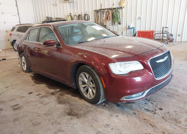 2016 CHRYSLER 300