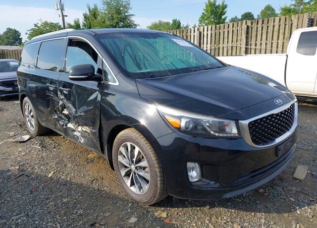 2016 KIA Sedona