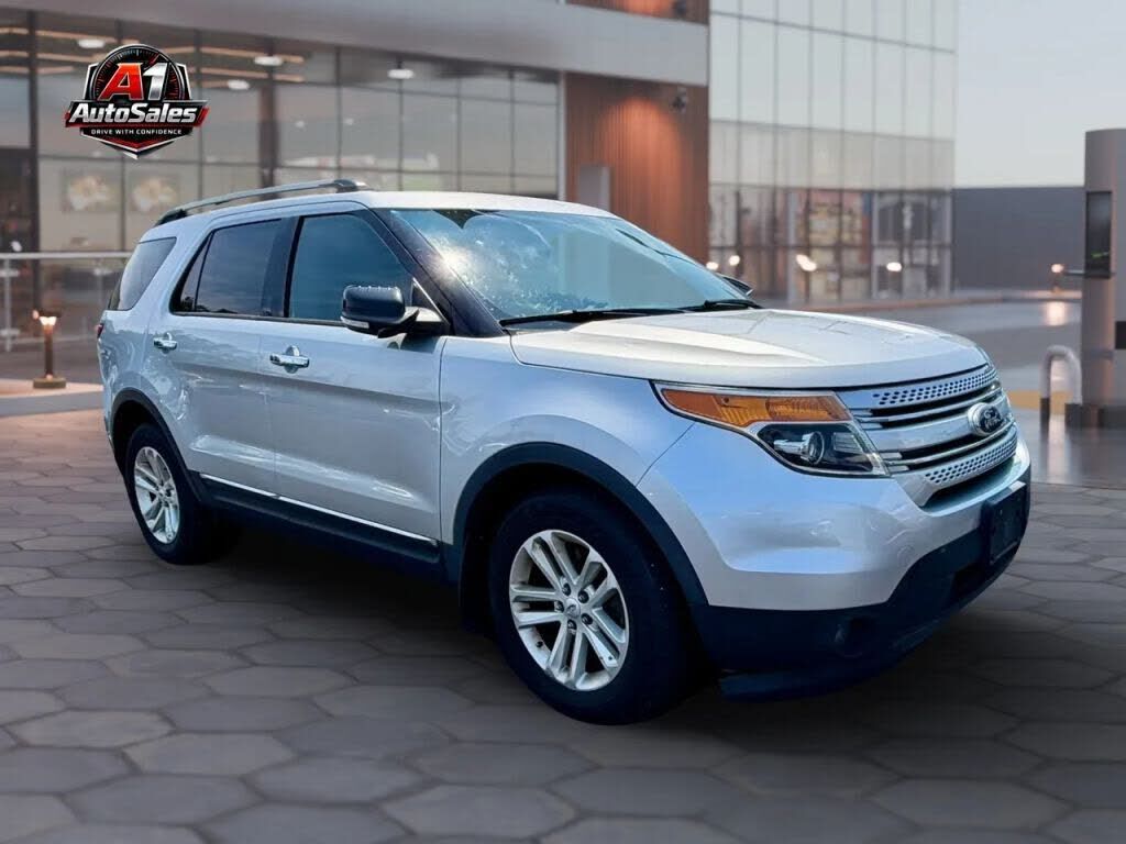 2014 FORD Explorer