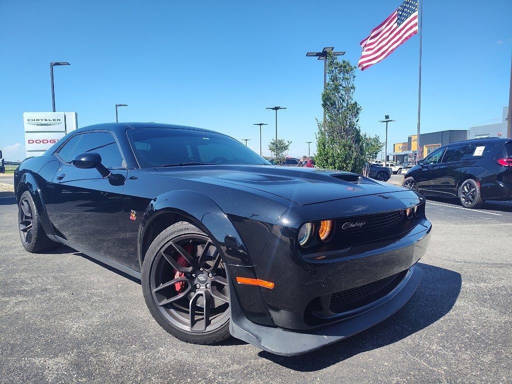 2019 DODGE Challenger