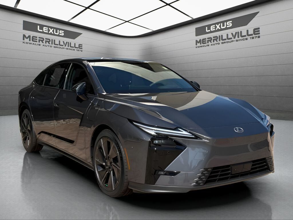 2026 LEXUS ES