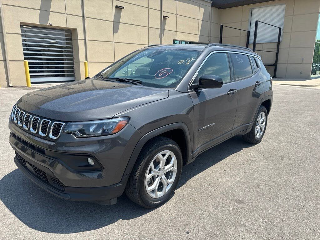 2024 JEEP Compass