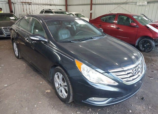 2011 HYUNDAI Sonata