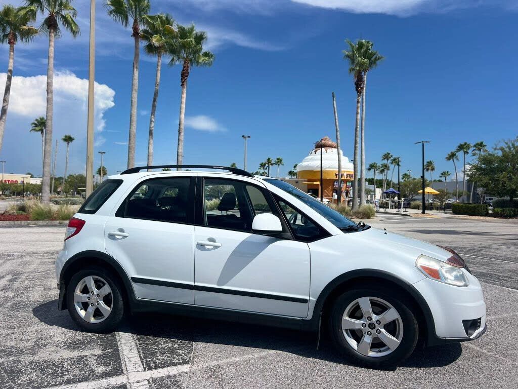 2012 SUZUKI SX4