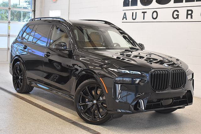 2027 BMW X7