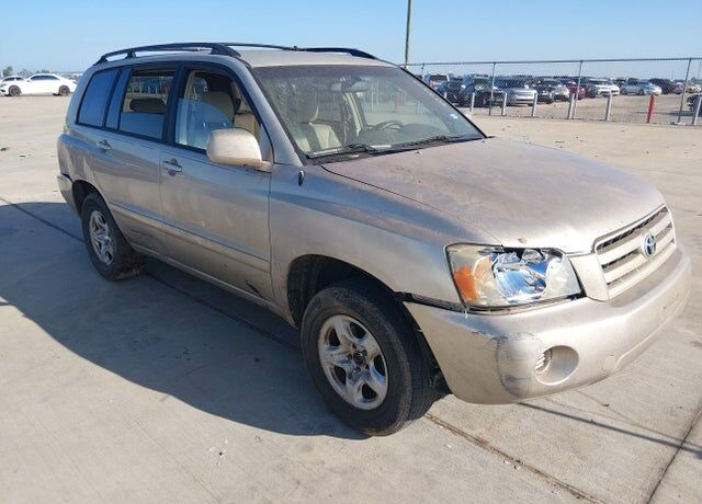 2005 TOYOTA Highlander