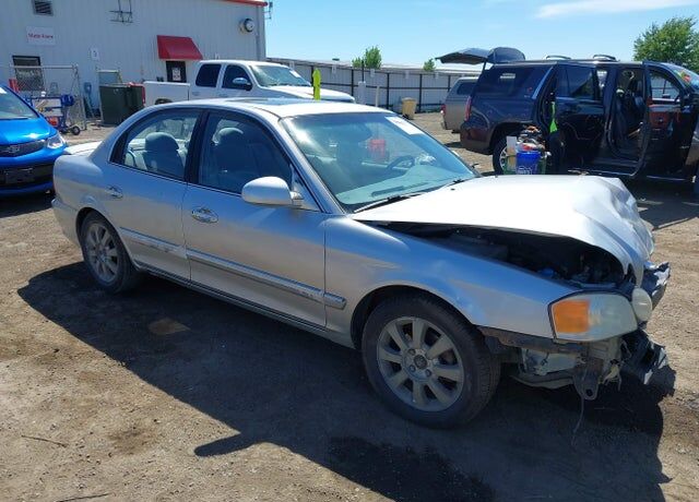 2004 KIA Optima