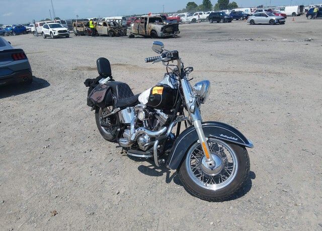 2013 HARLEY DAVIDSON Heritage Softail Classic