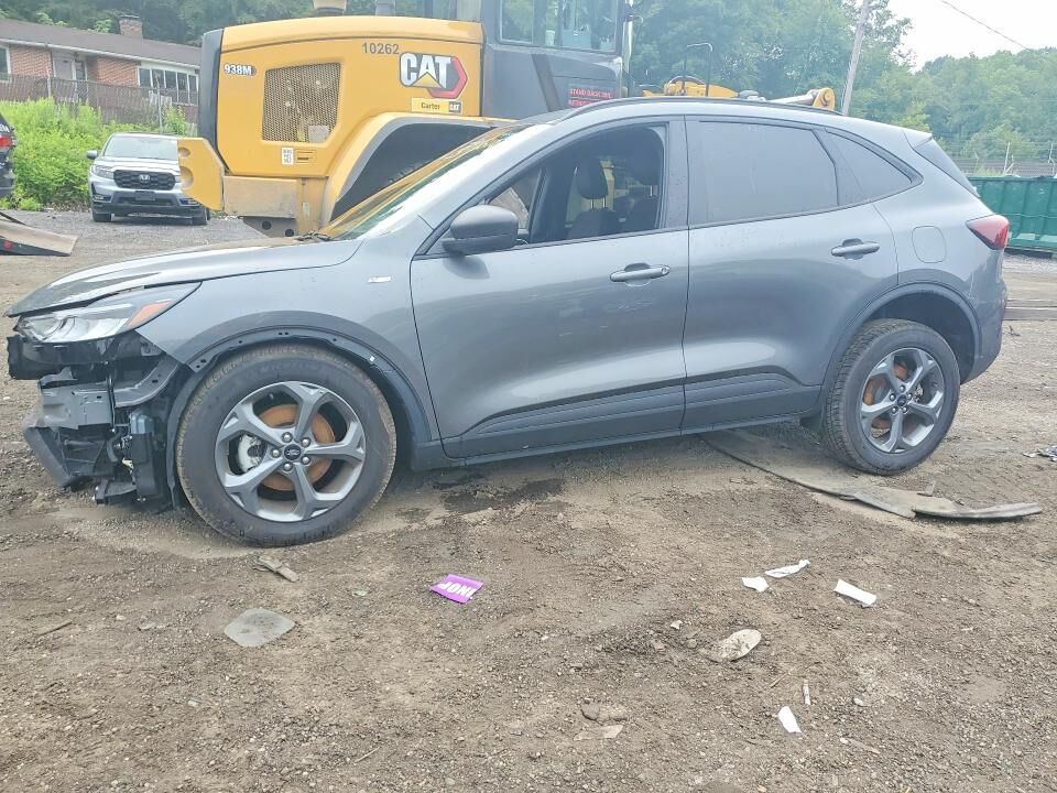 2025 FORD Escape