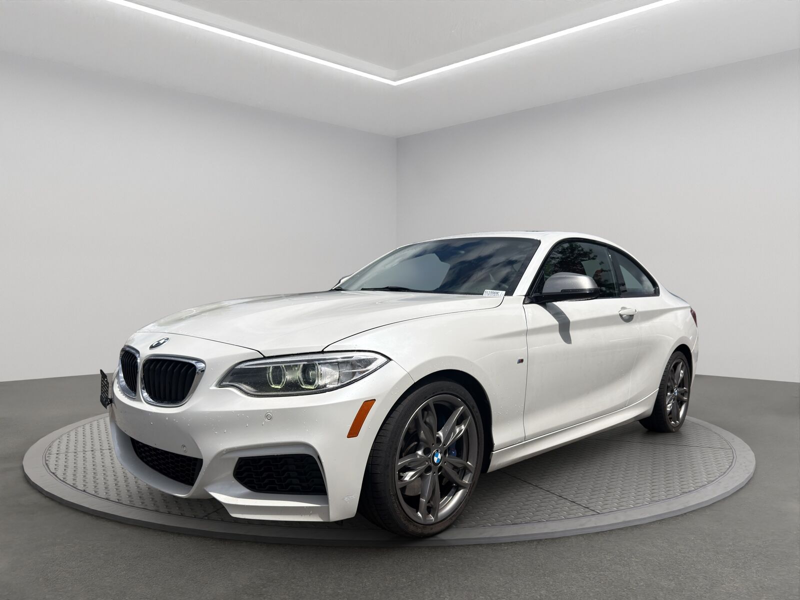 BMW M235i