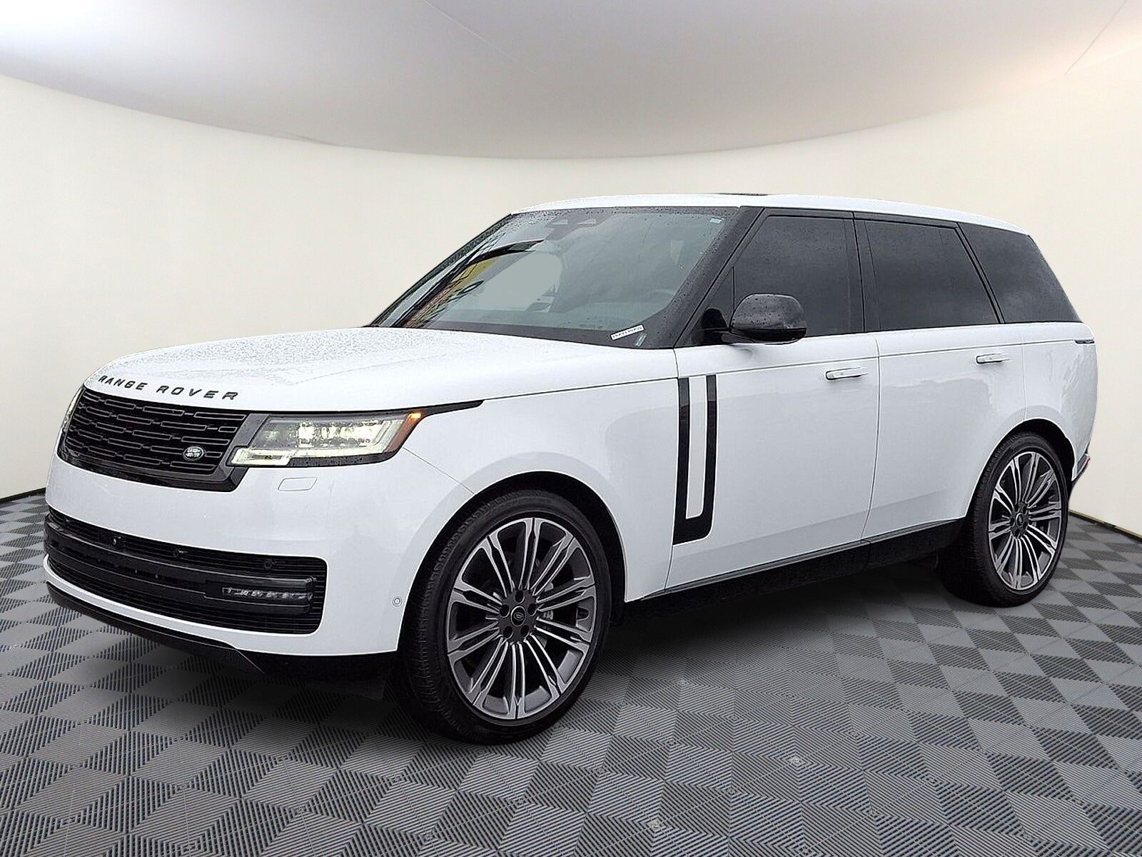 2025 LAND ROVER Range Rover
