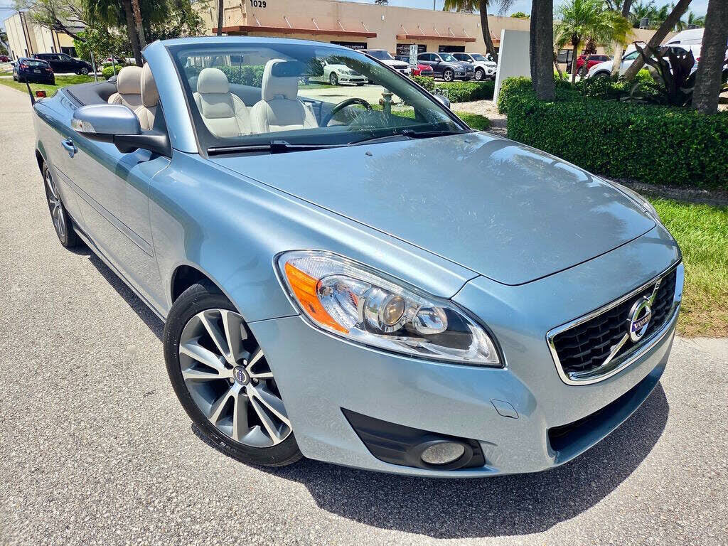 2012 VOLVO C70 / C30